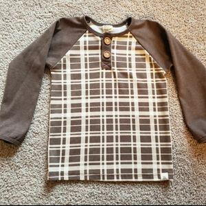 Lulu + Roo Button Raglan Tee